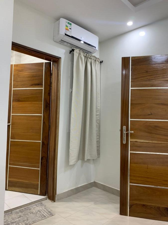 Apartment Superbes Non Loin De Auchan Mermoz Dakar